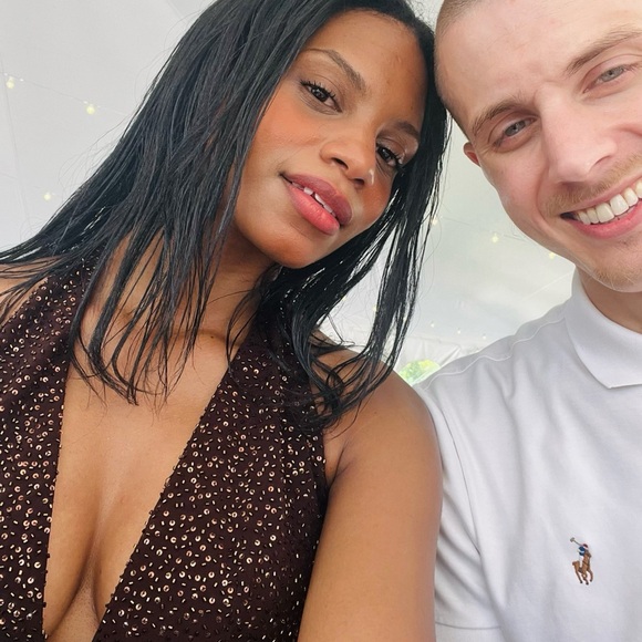 Meet your Posher, Armani - Picture 2 of 2